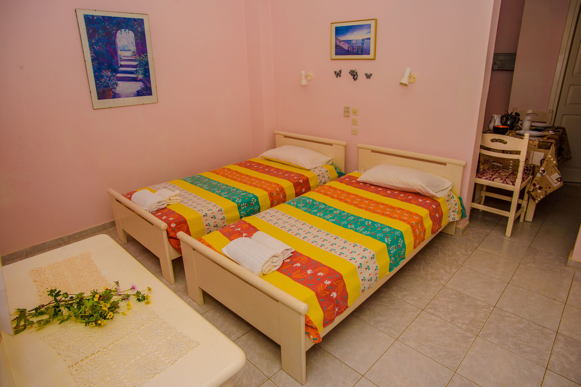 Aloni Studios And Apartments Ласі Екстер'єр фото
