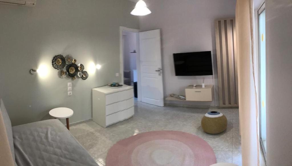 Aloni Studios And Apartments Ласі Екстер'єр фото